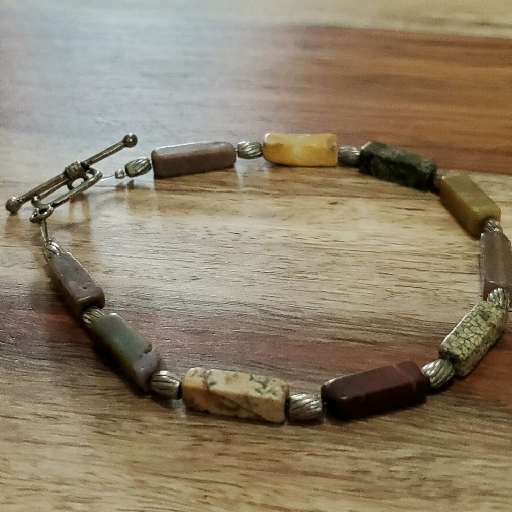 Natural Semi Precious Stone Beaded Bracelet Silver - Picture 3 of 5